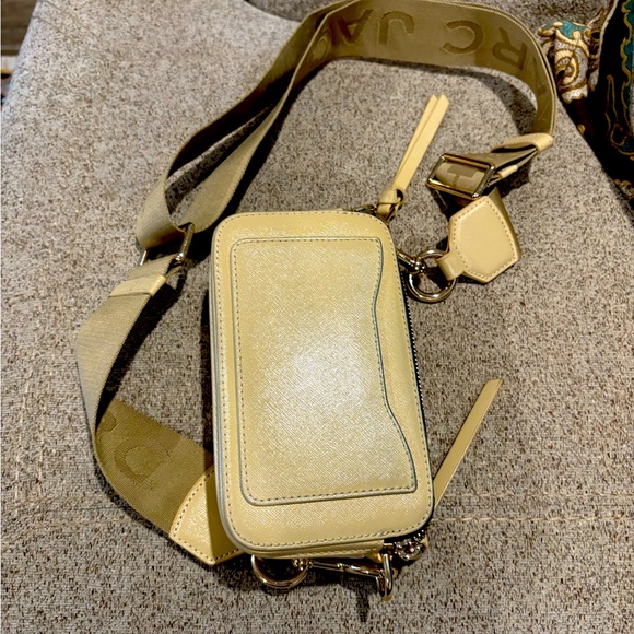 Like new worn a few times retails for 325 plus tax - Picture 4 of 11